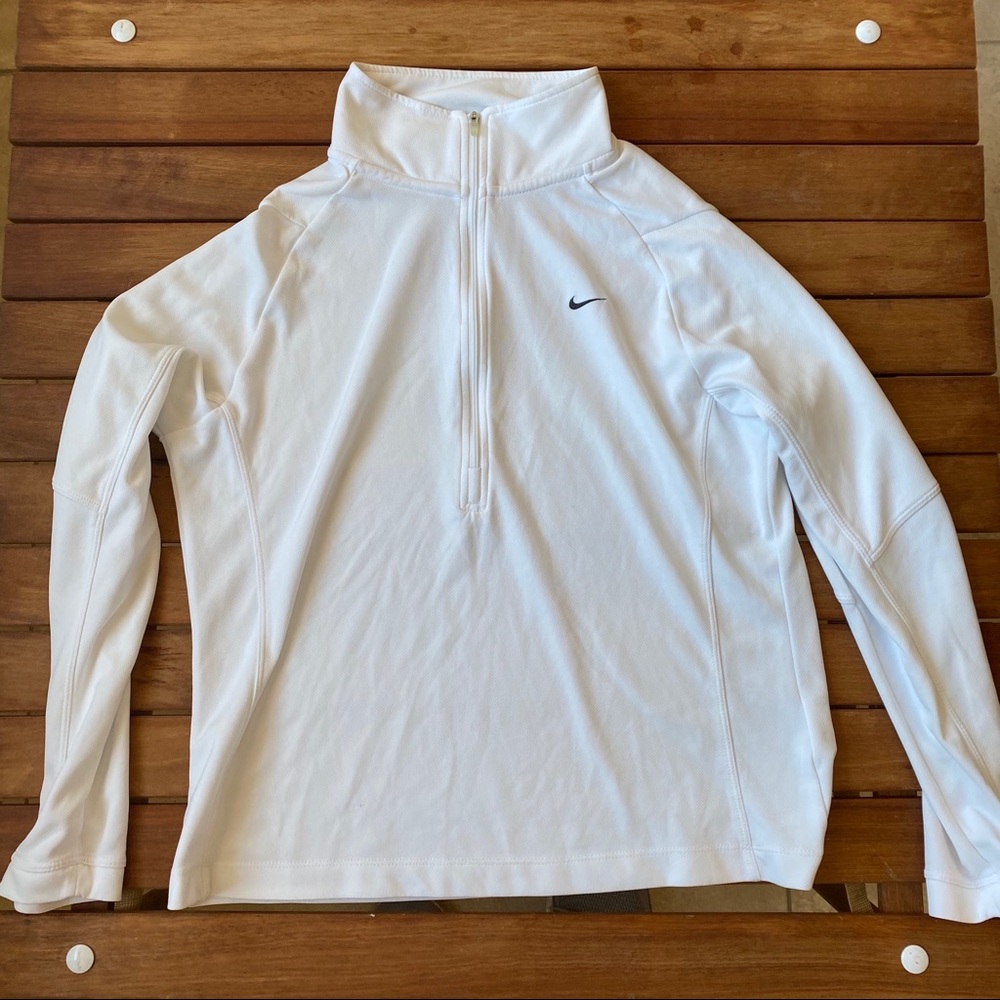 Nike Performance Jacket Size Girls L(12-14)
